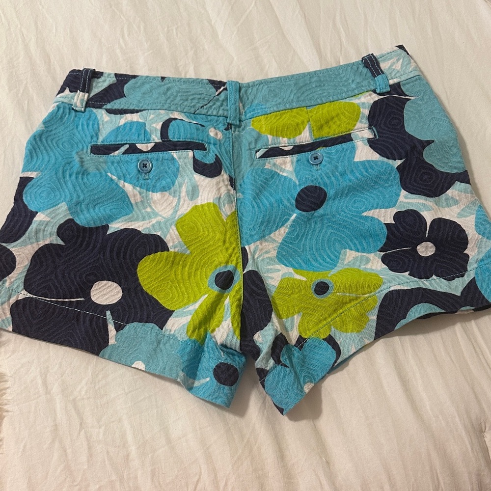Lilly Pulitzer Lime, Aqua & Navy Floral Jean Shorts - Picture 6 of 6